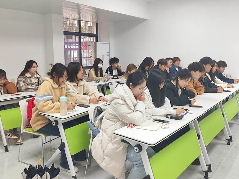 图示, 示意图
中度可信度描述已自动生成:ver1 图示, 示意图
中度可信度描述已自动生成:ver1